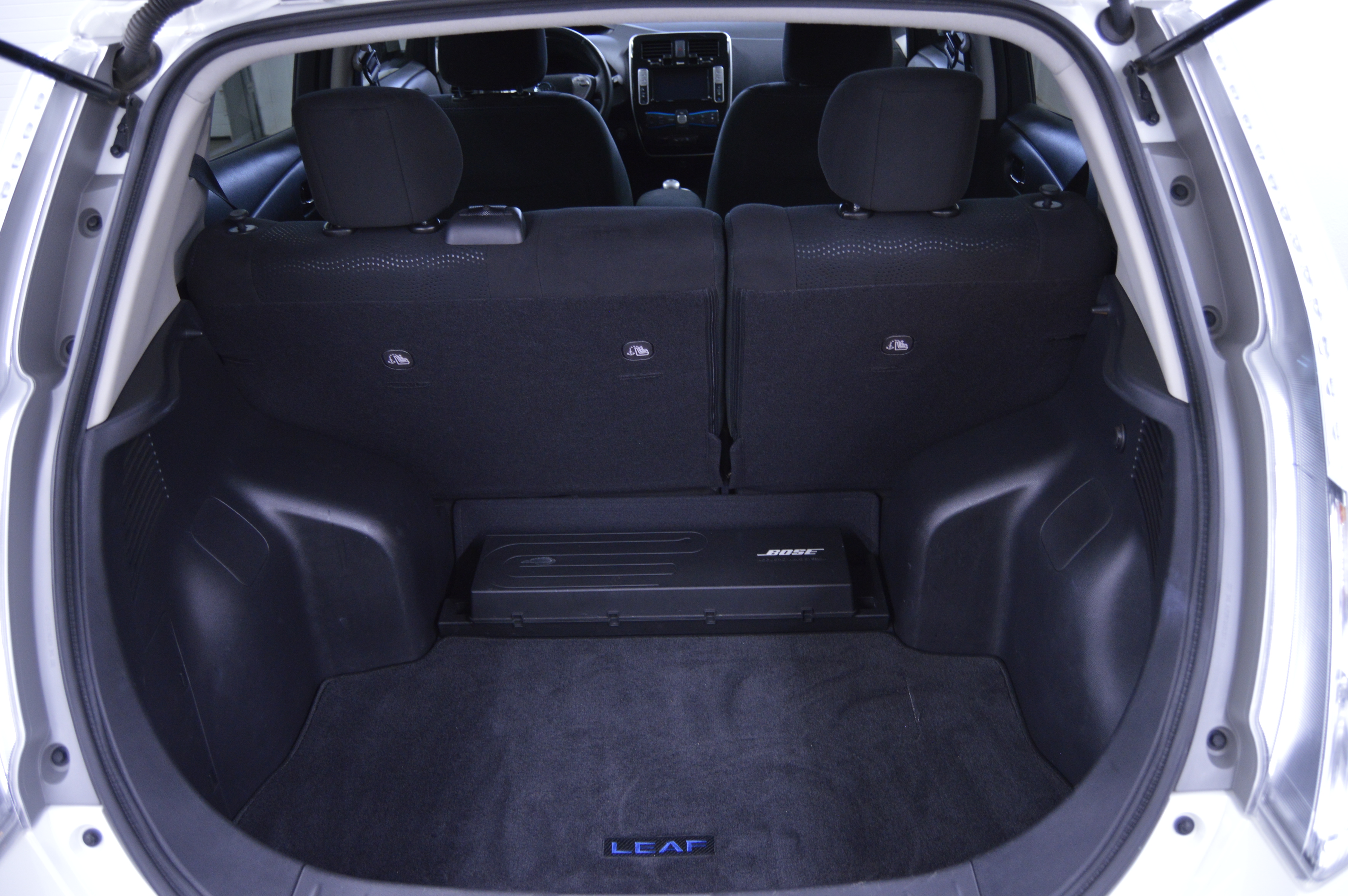 2016 Nissan LEAF SV - Photo 19