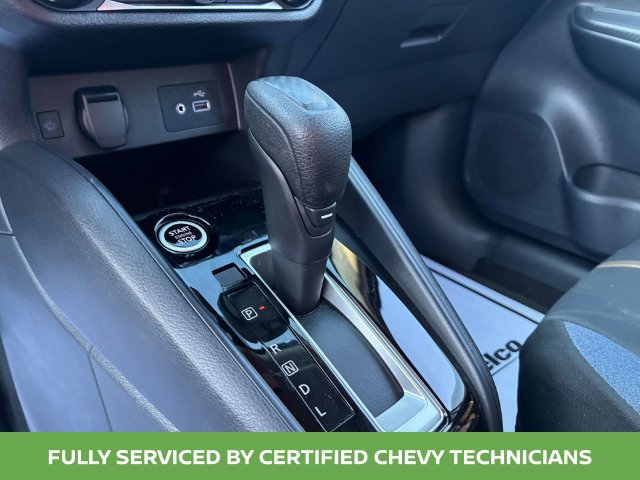 2025 Nissan Versa Sedan SV - Photo 27