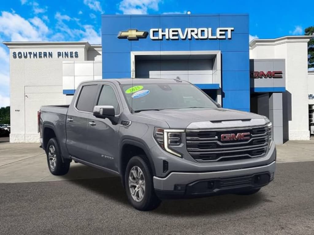 Used 2025 GMC Sierra 1500 SLT Truck