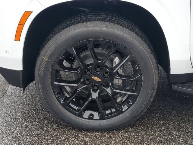 2026 Chevrolet Suburban LS - Photo 12