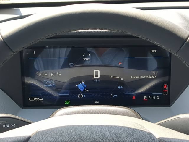 2027 Chevrolet Bolt RS - Photo 23