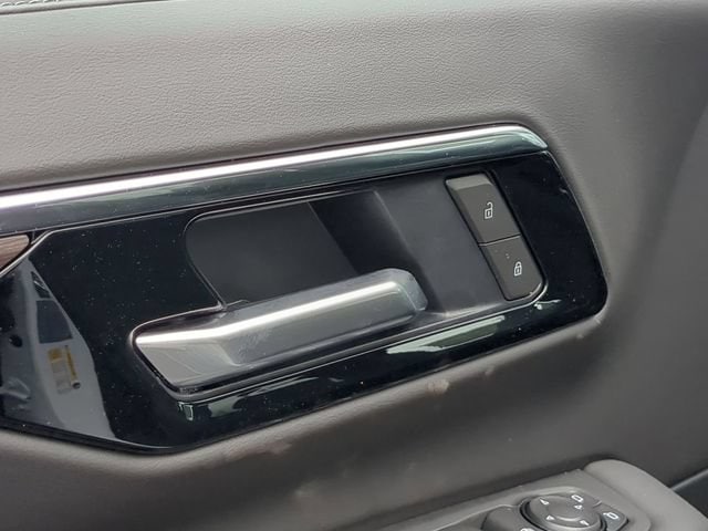 2026 Chevrolet Suburban LS - Photo 16