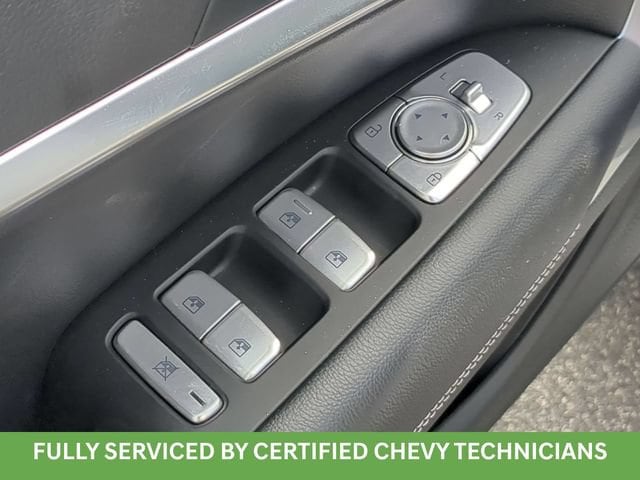 2026 GENESIS G70 Standard - Photo 24
