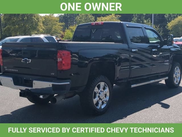 2019 Chevrolet Silverado 2500HD LTZ - Photo 6