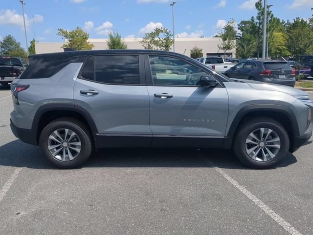 New 2027 Chevrolet Equinox LT SUV