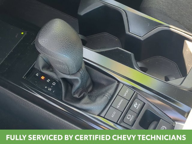 2025 Toyota Camry LE - Photo 34