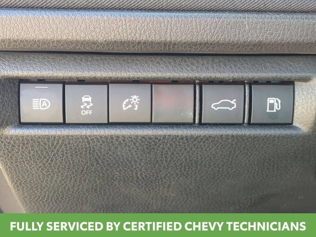 2025 Toyota Camry LE - Photo 25