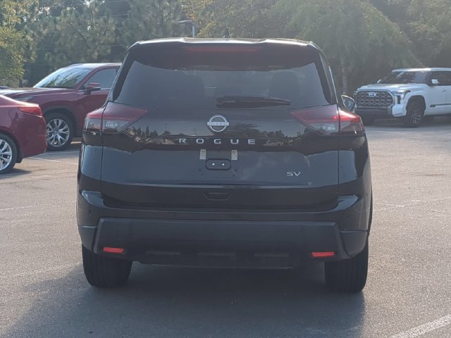 Used 2024 Nissan Rogue SV SUV