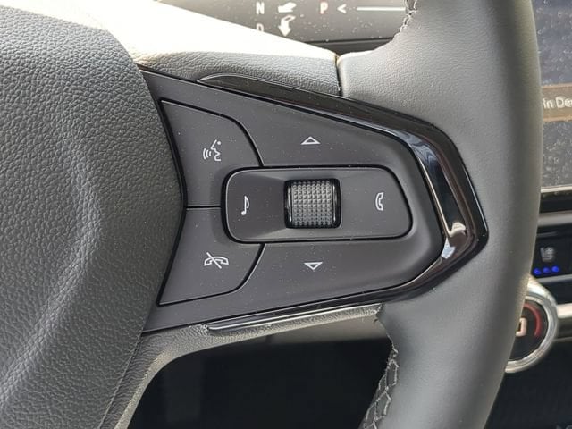 2027 Chevrolet Bolt RS - Photo 22