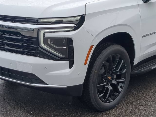 2026 Chevrolet Suburban LS - Photo 11