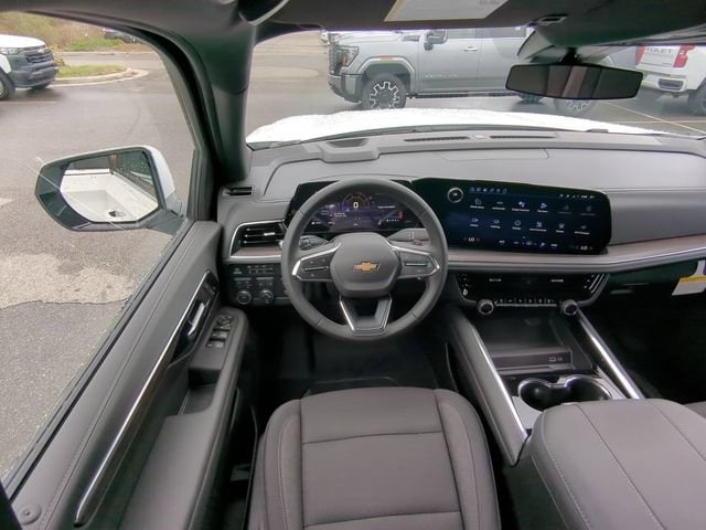 2026 Chevrolet Suburban LS - Photo 34