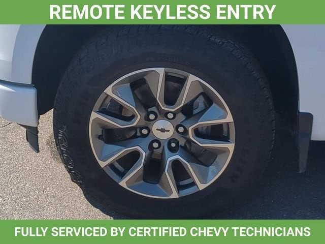 2023 Chevrolet Silverado 1500 RST - Photo 17