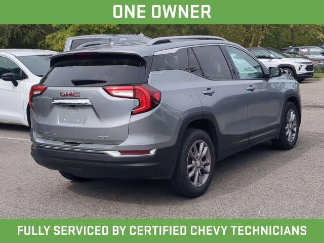 Used 2024 GMC Terrain SLT SUV