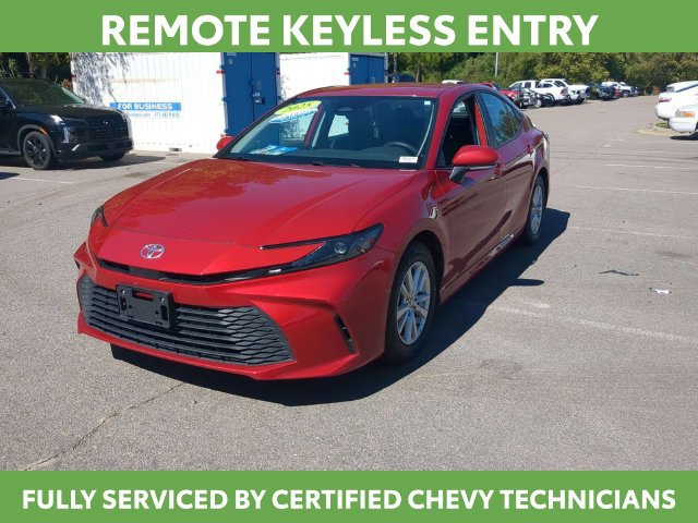 2025 Toyota Camry LE - Photo 10