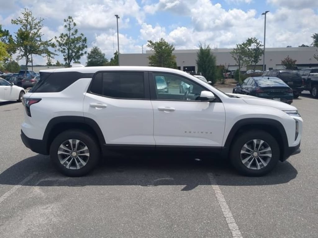 New 2027 Chevrolet Equinox LT SUV