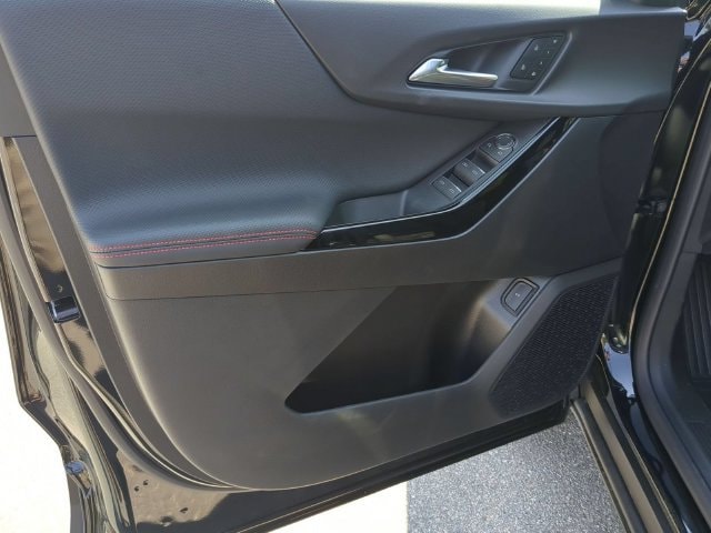 2027 Chevrolet Equinox RS - Photo 13