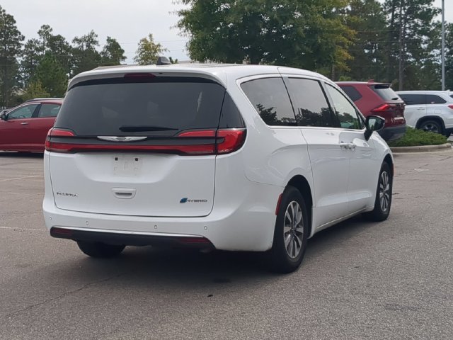 Used 2024 Chrysler Pacifica Hybrid Select Van Passenger Van