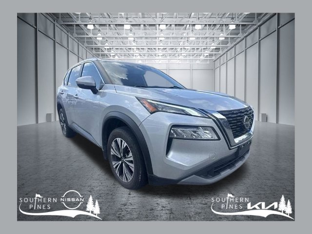 Used 2022 Nissan Rogue SV SUV