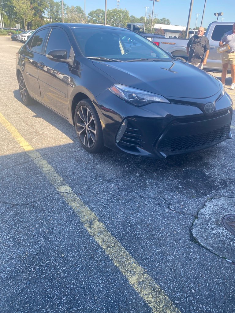 Used 2019 Toyota Corolla SE Sedan