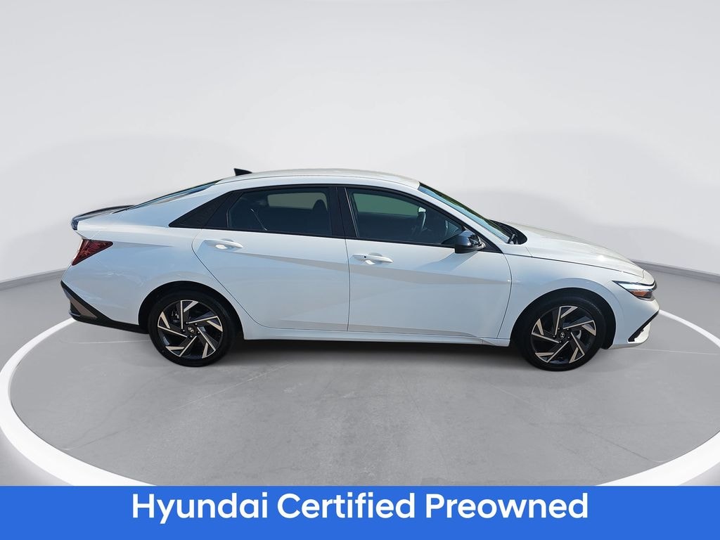 Used 2025 Hyundai Elantra Hybrid SEL Sport Sedan