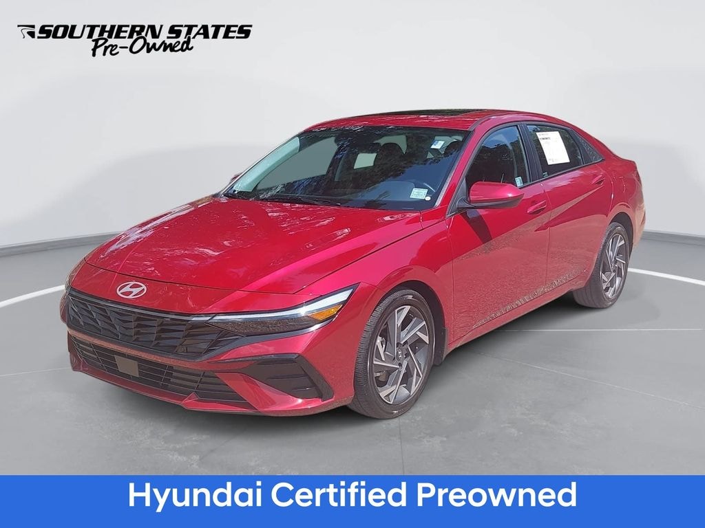 Used 2025 Hyundai Elantra SEL Convenience Sedan