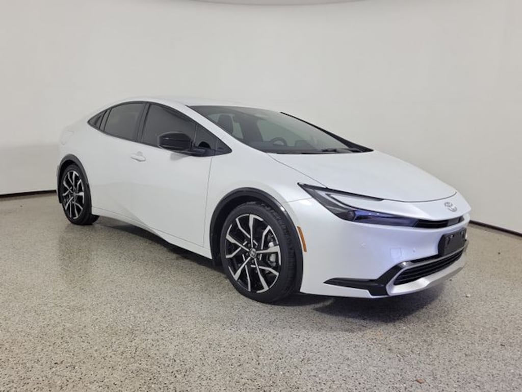 Used 2026 Toyota Prius Plug-In Hybrid XSE Hatchback