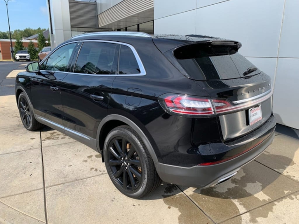 Used 2023 Lincoln Nautilus Reserve SUV