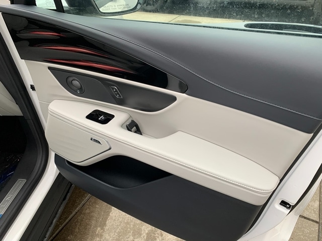 2026 Lincoln Nautilus Premiere - Photo 13