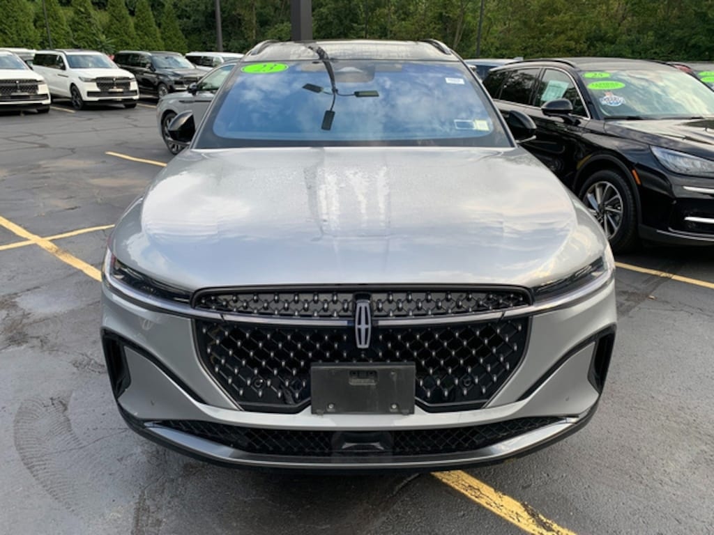 Used 2024 Lincoln Nautilus Reserve SUV