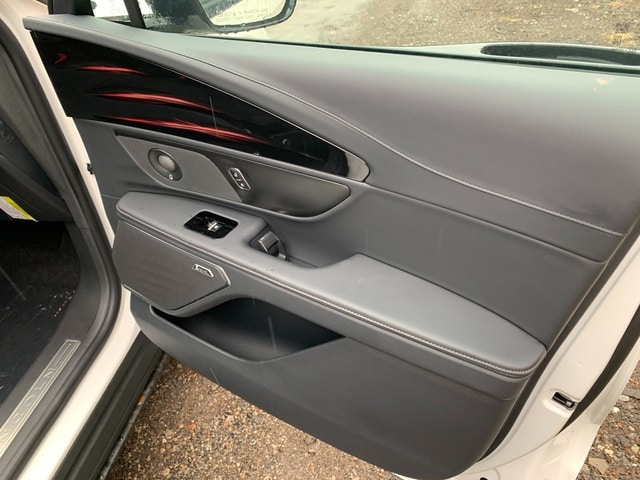 2026 Lincoln Nautilus Premiere - Photo 12