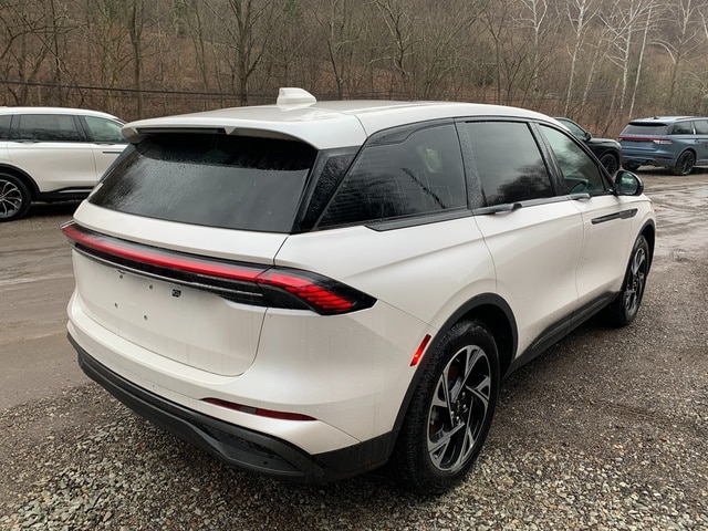 2026 Lincoln Nautilus Premiere - Photo 6