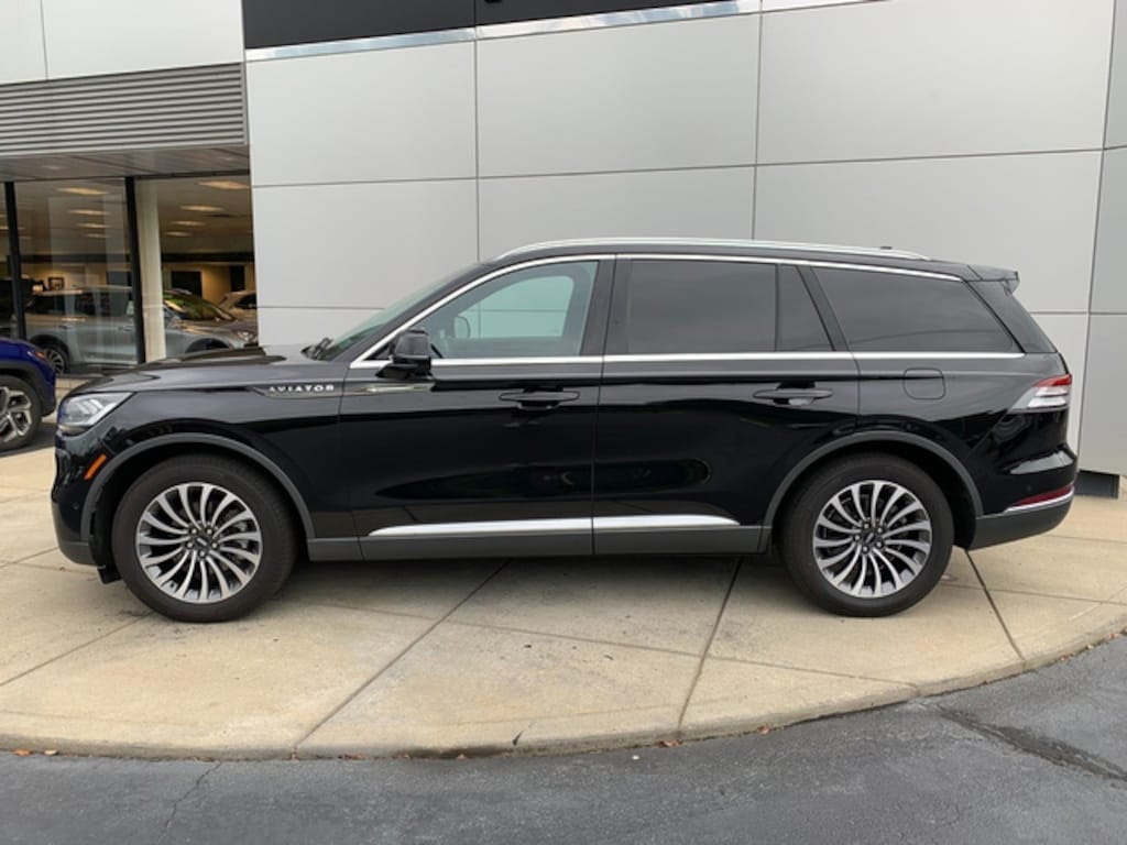 Certified 2024 Lincoln Aviator Reserve SUV