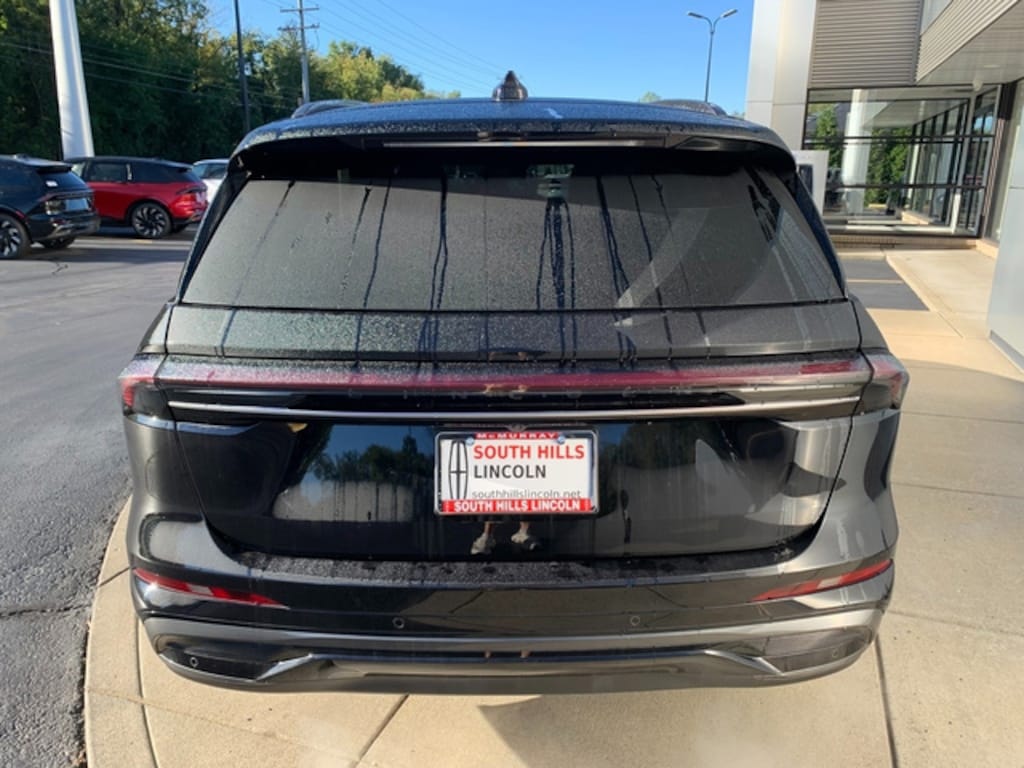 Used 2024 Lincoln Nautilus Hybrid Reserve II SUV