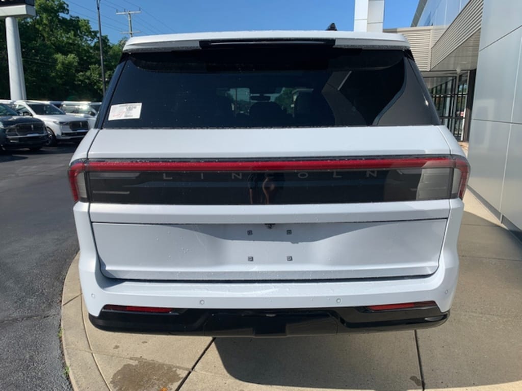 New 2026 Lincoln Navigator Reserve SUV