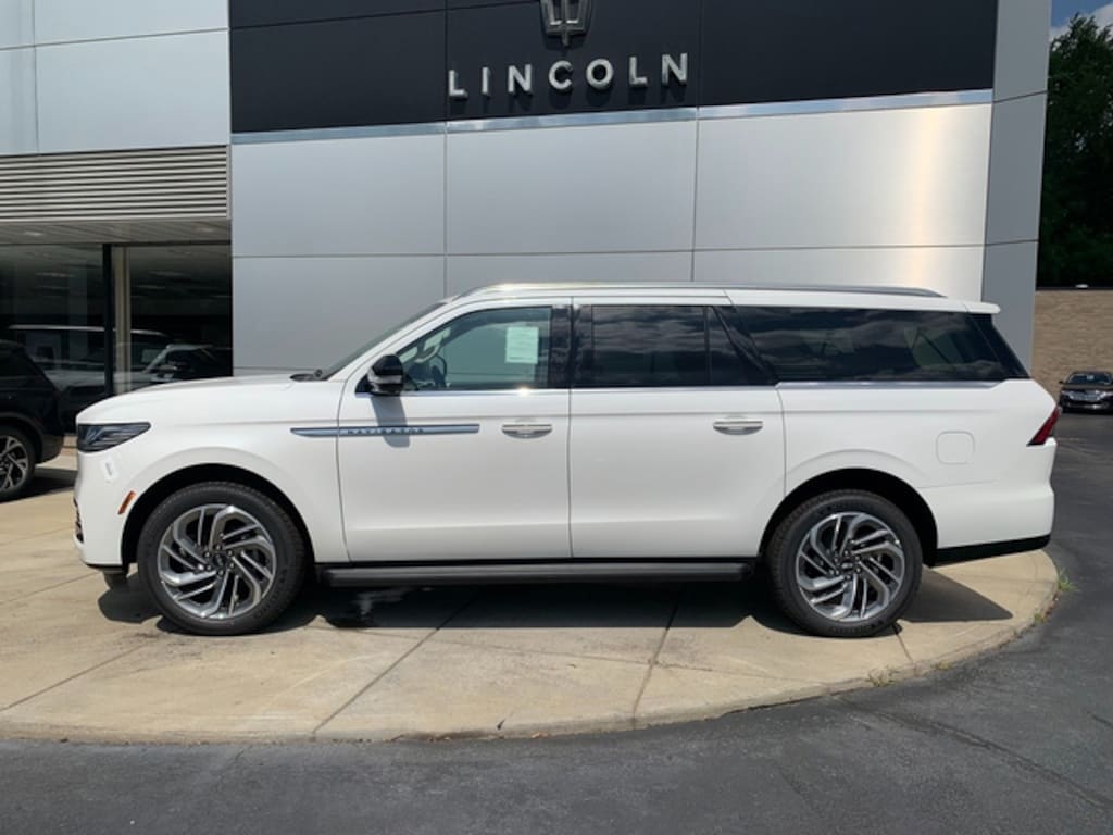 New 2027 Lincoln Navigator SUV