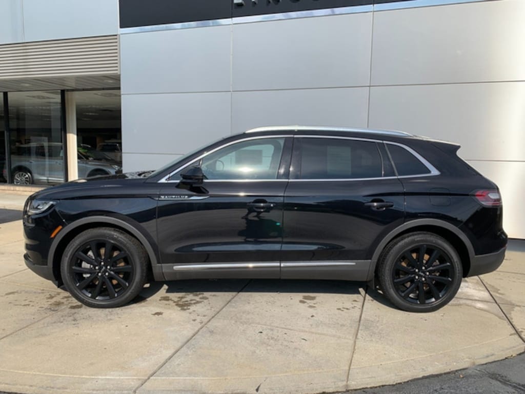 Used 2023 Lincoln Nautilus Reserve SUV