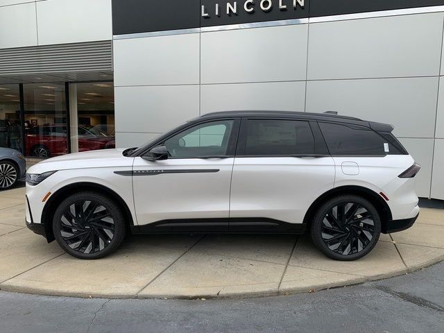 New 2026 Lincoln Nautilus Reserve