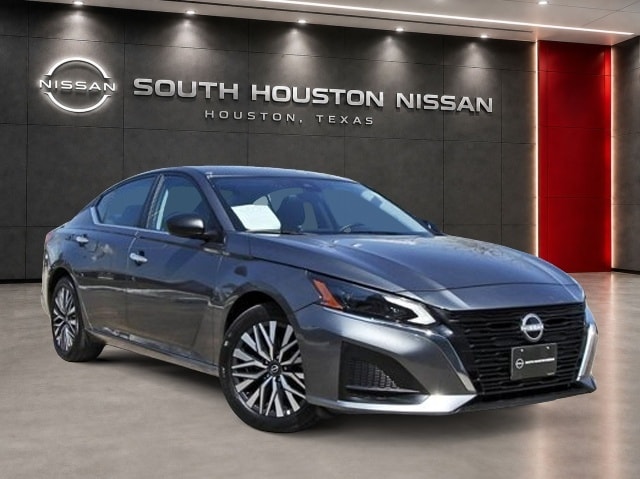 2025 Nissan Altima
