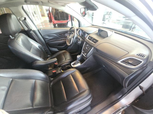 Photo 12