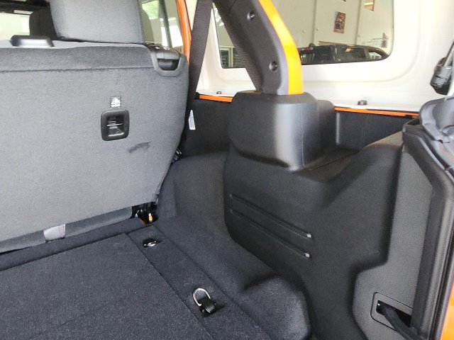 2025 Jeep Wrangler 4-Door Sport S - Photo 66