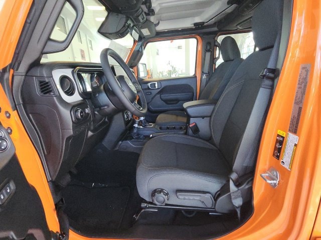 2025 Jeep Wrangler 4-Door Sport S - Photo 35
