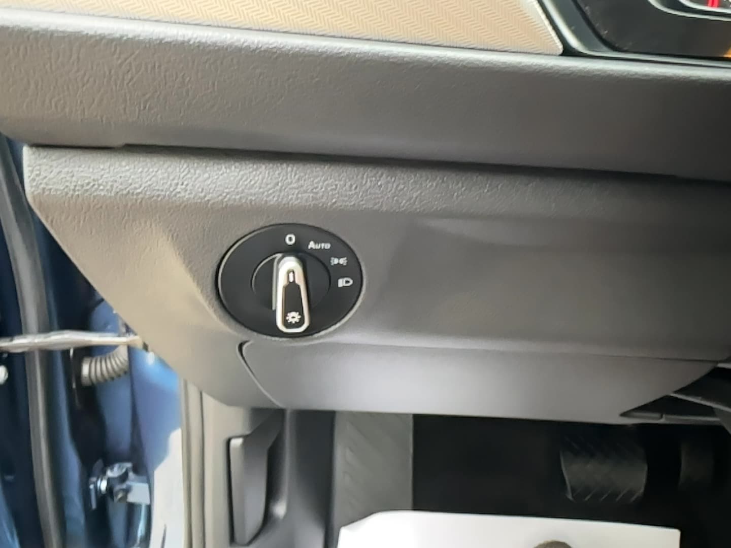 2021 Volkswagen Jetta SE - Photo 12