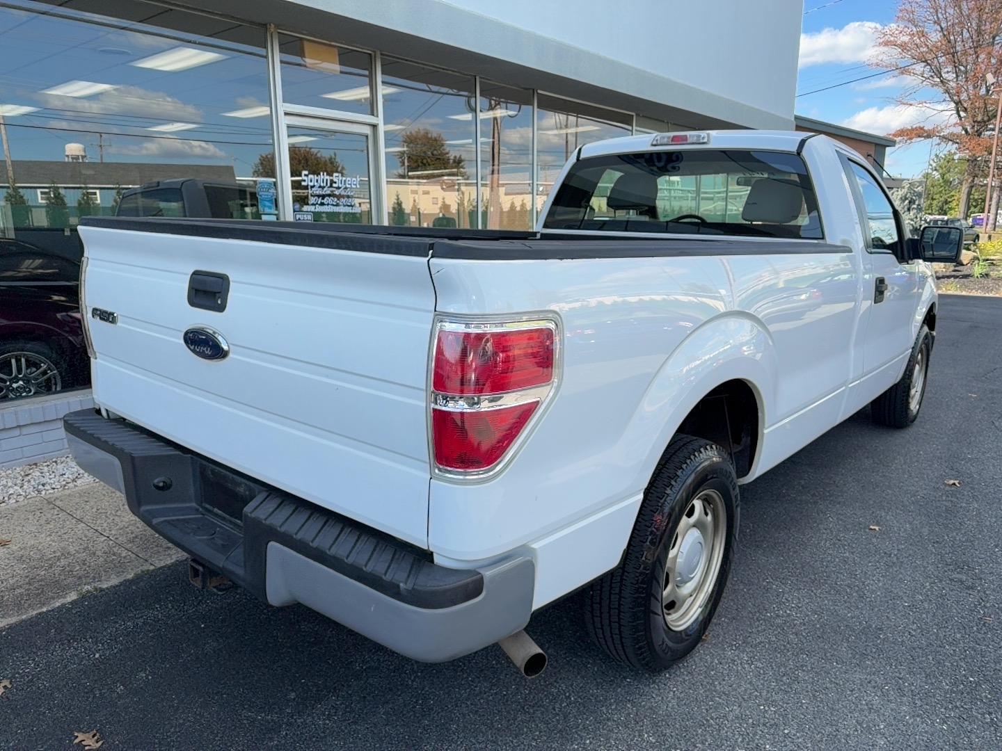 Used 2010 Ford F-150 XL Truck Regular Cab
