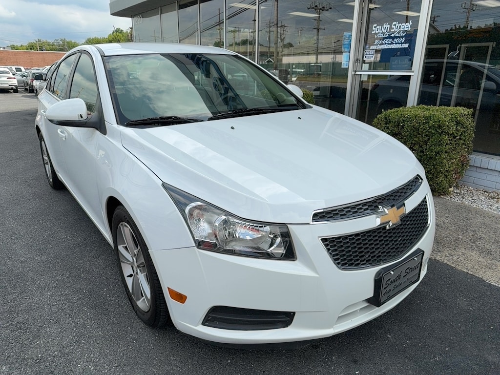 Used 2013 Chevrolet Cruze 2LT Auto Sedan