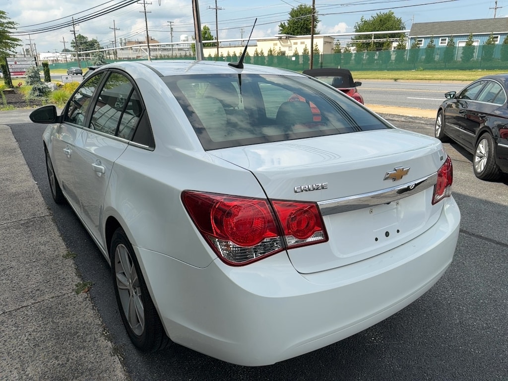 Used 2013 Chevrolet Cruze 2LT Auto Sedan