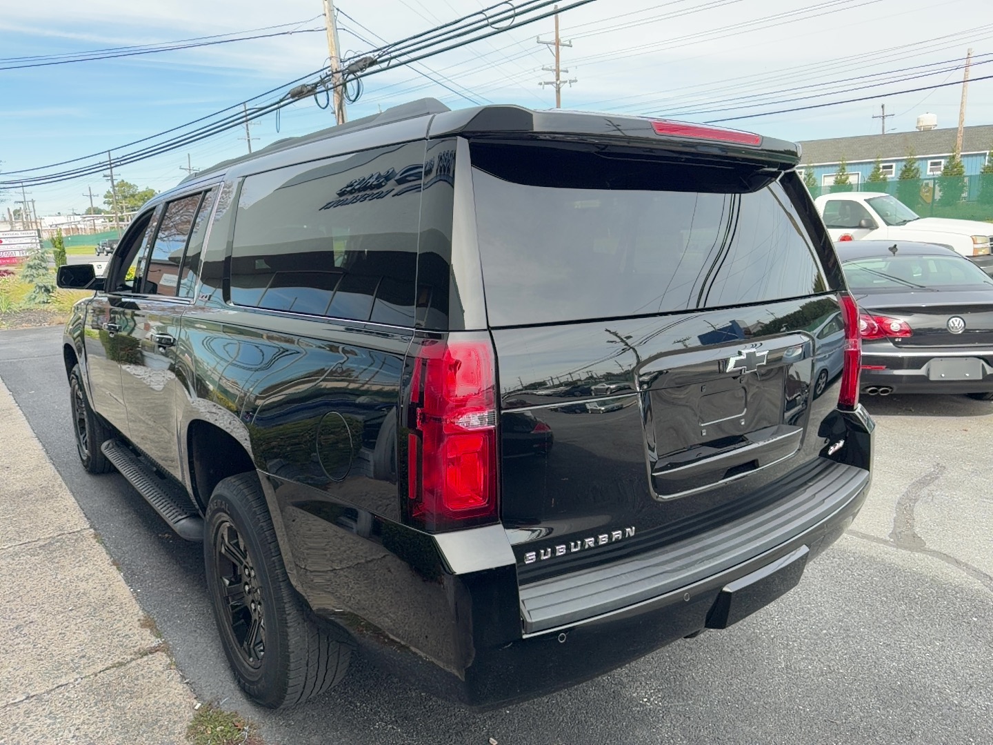 Used 2018 Chevrolet Suburban Z71 SUV