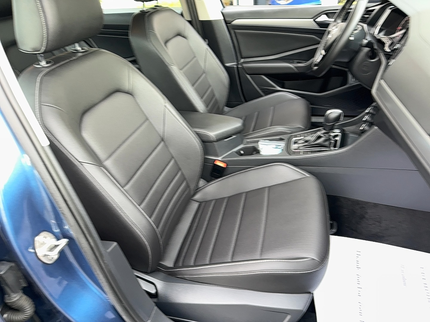 2021 Volkswagen Jetta SE - Photo 20