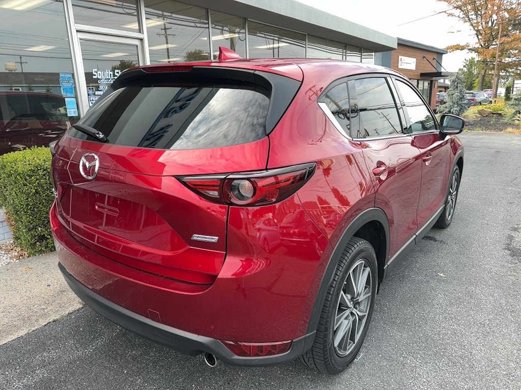 Used 2017 Mazda Mazda CX-5 Grand Touring SUV