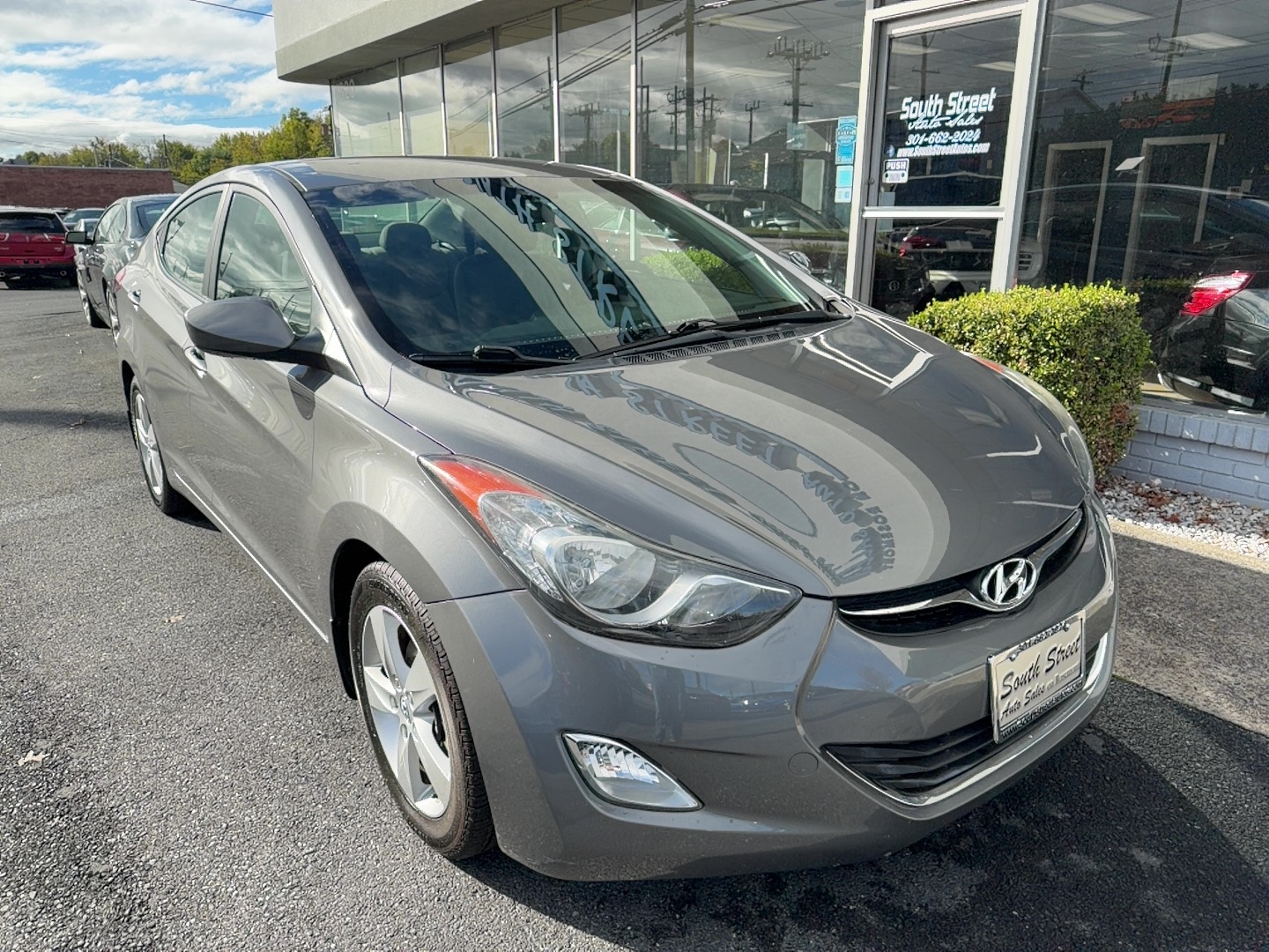 Used 2013 Hyundai Elantra GLS Sedan