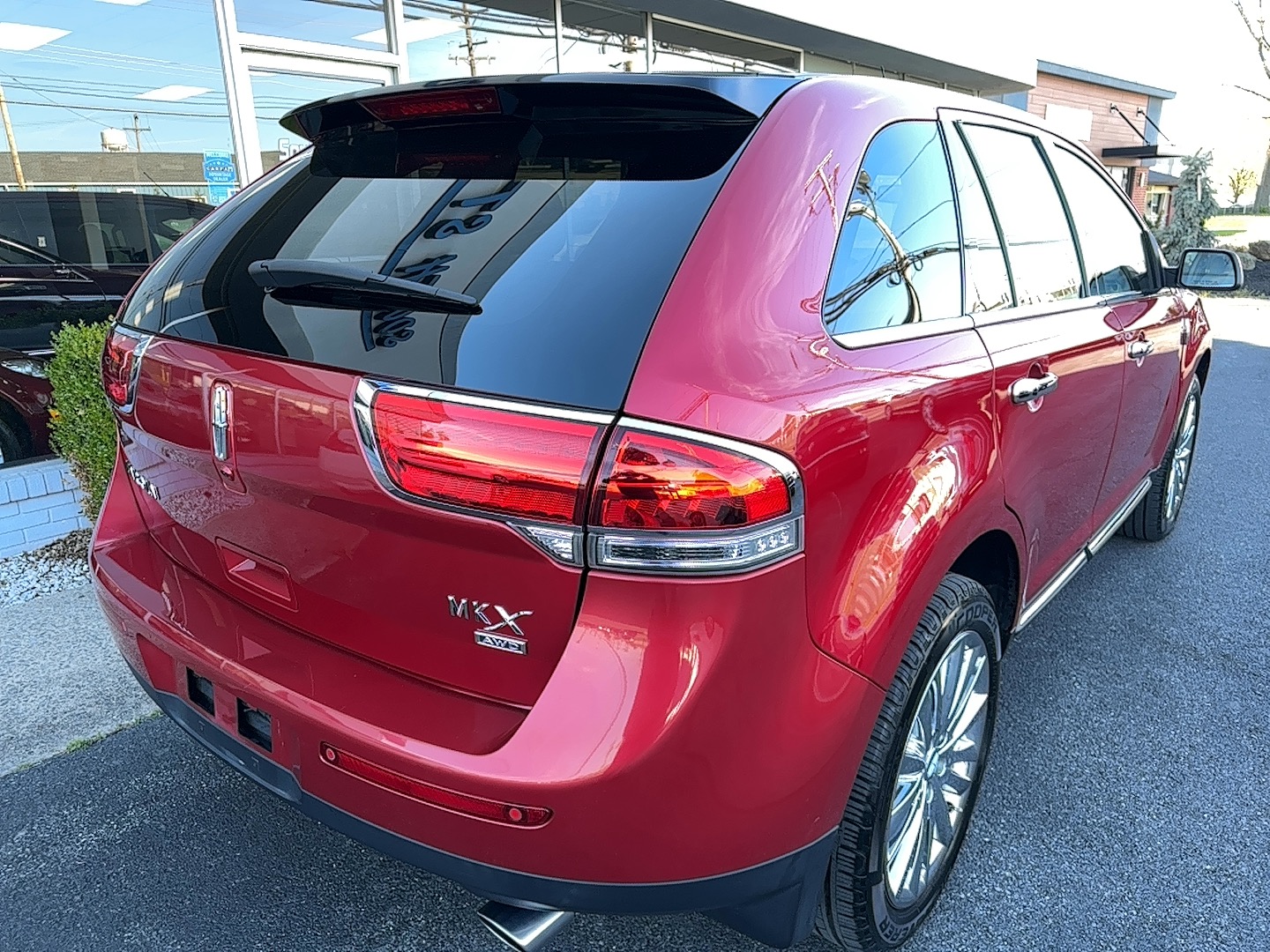 Used 2011 Lincoln MKX Base SUV